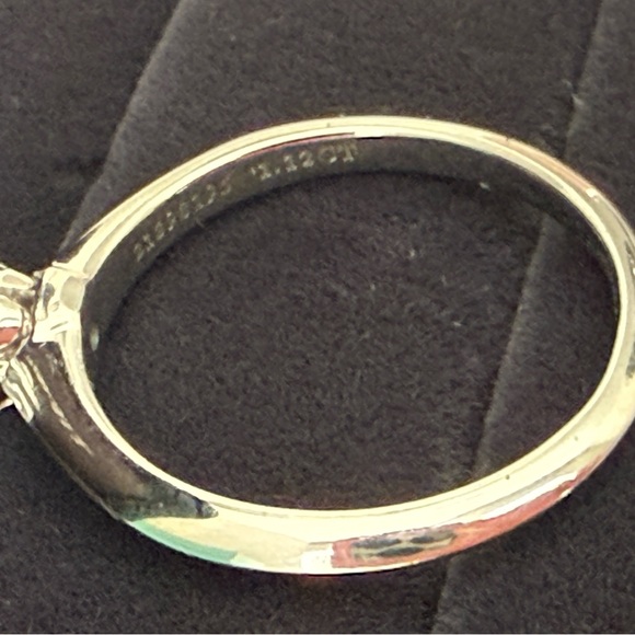 Tiffany & Co. Silver Ring with Sparkling Gemstone - Picture 9 of 13